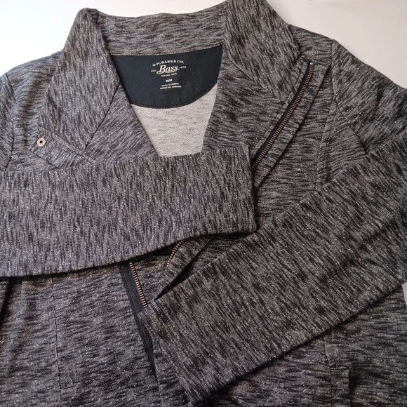 G.H. Bass & Co. sweater jacket, Full Zip, Activewear, Outdoor,sz M, gray. - Picture 9 of 17